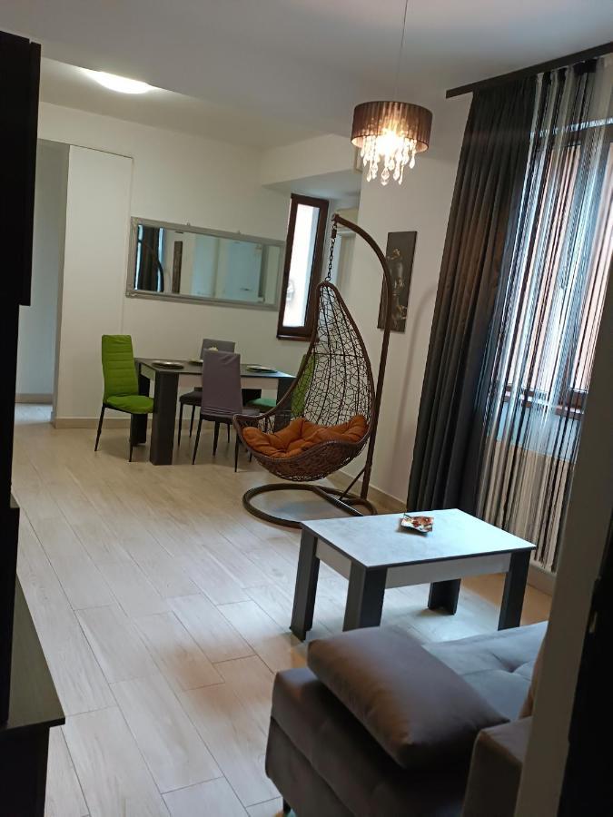 Apartament Ella T2 Appartement Năvodari Buitenkant foto